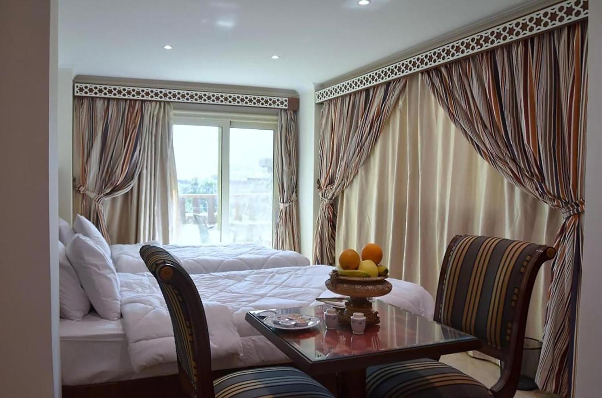 Flower Pyramids Inn Kafret el-Gabal Exterior foto